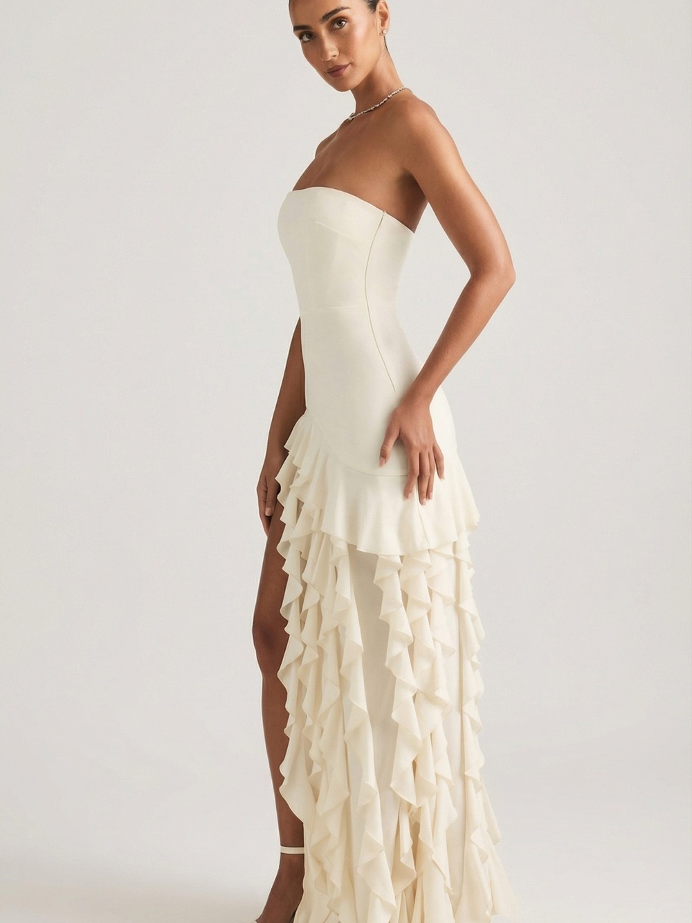 Oh Polly Ivory Diletta Strapless Ruffle High-Slit Gown NWT size 2 - Picture 3 of 9